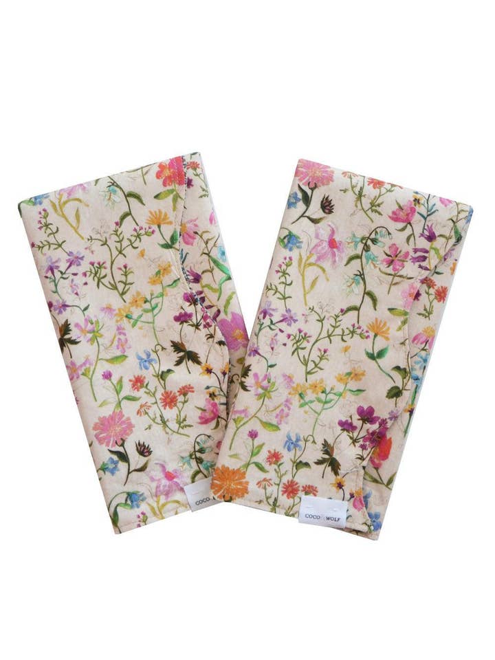 Omkeerbare Golvende Servetset gemaakt met Liberty-stof LINEN GARDEN voor wholesale door Coco & Wolf