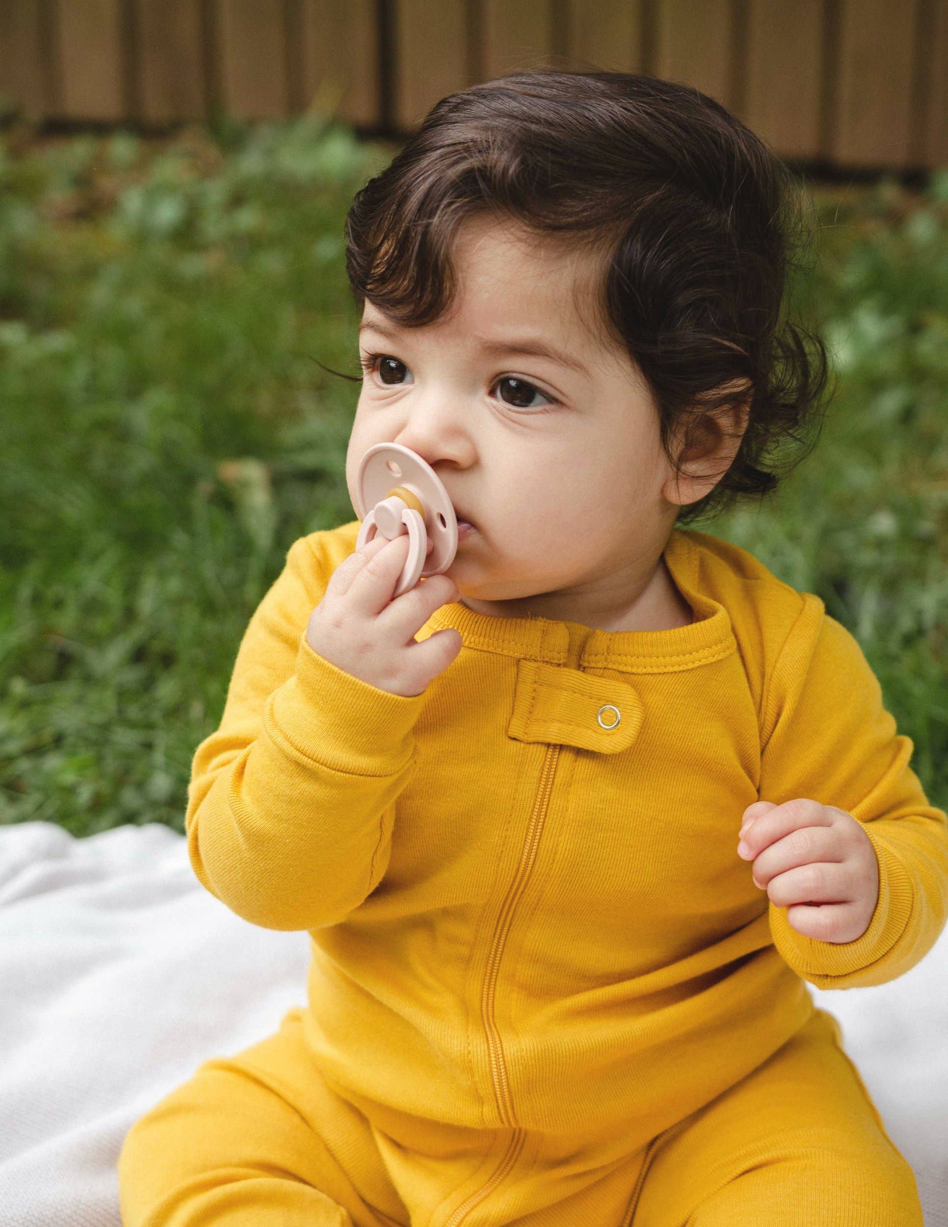 Leveret Pajamas – Fato de dormir – Bebé por atacado – Pijama de algodão com pés para crianças sólido15