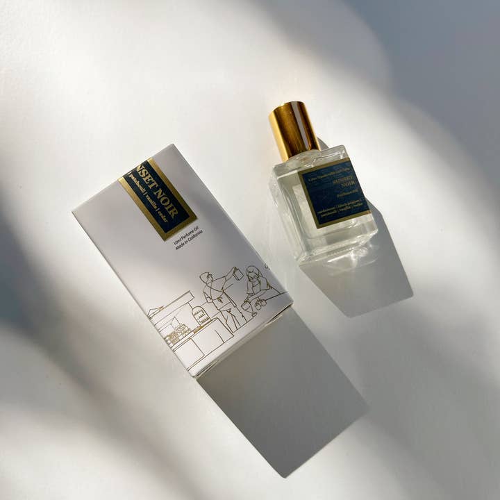 Sunset Noir - Roll-On Parfumeolie (med ny emballageæske) for engroshandel hos Kyler Handcrafts and Gifts