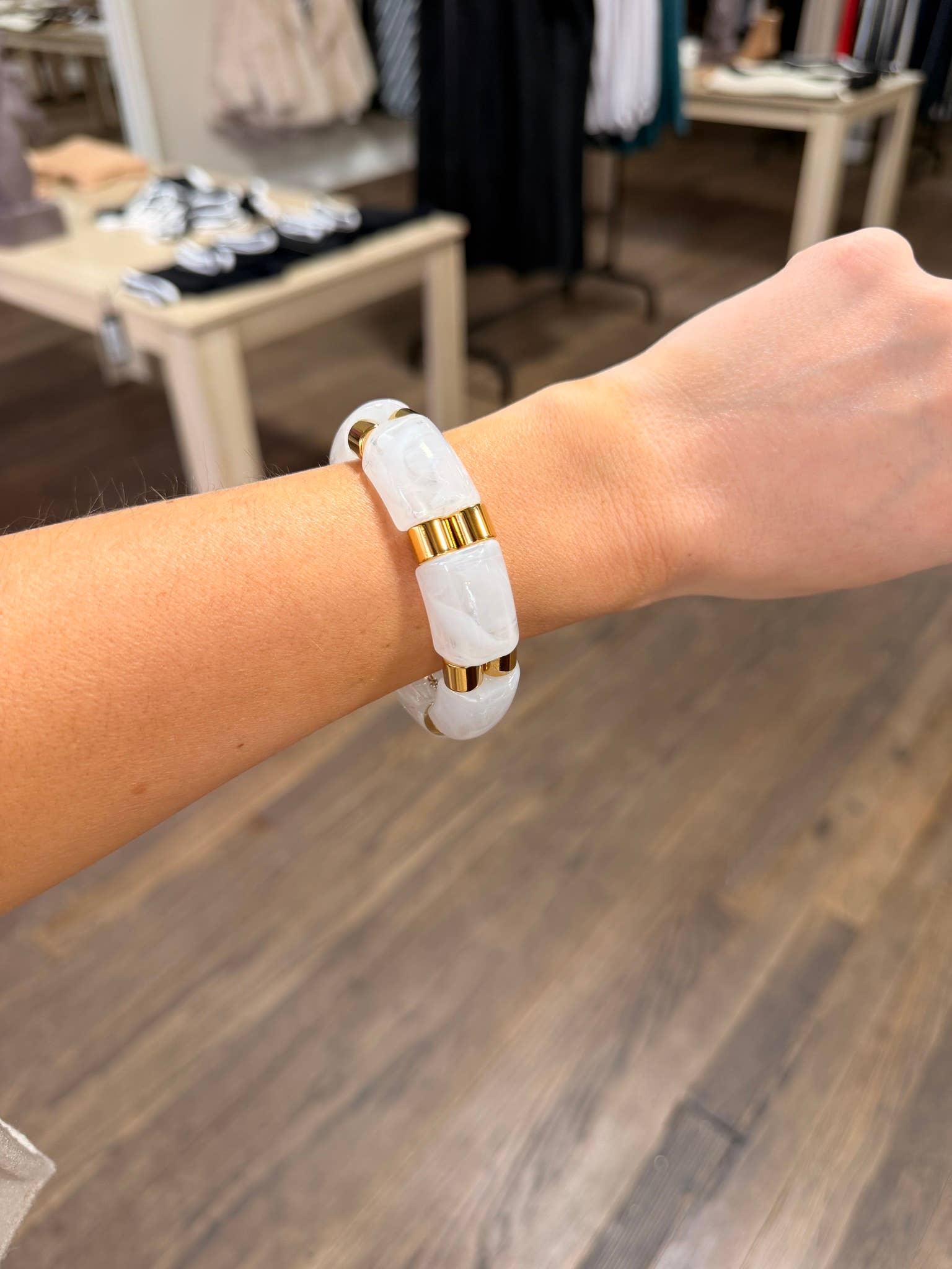 OliviaBlair Designs - Wholesale Bangle Bracelet - Acrylic Bangle1