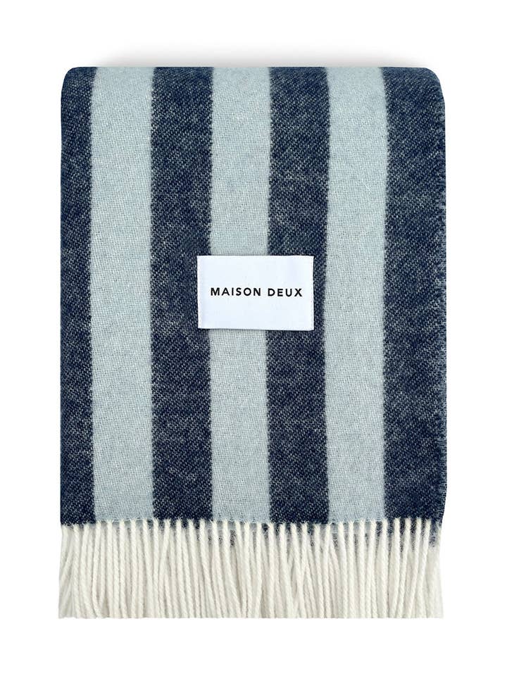 Blanket CANDY WRAP Navy / Ice Blue 4.25 x 6.5ft for wholesale by VICI Brands: Premier Design Kids Goods 🌍