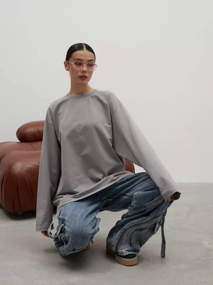 Suhkasana - Wholesale T-Shirt - Women's - Heavyweight Cotton Long Sleeve Crewneck Oversized T Shirt25