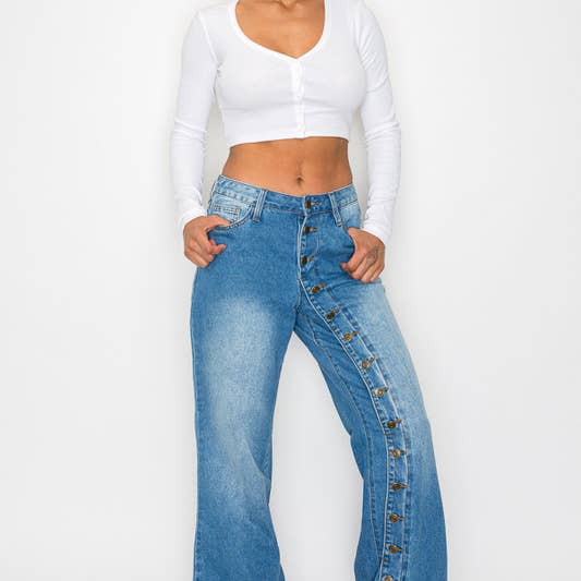 Vivian Button Wide-Leg Jeans and other Purchase Wholesale vivian. Free Returns & Net 60 Terms on Faire trending on Faire.