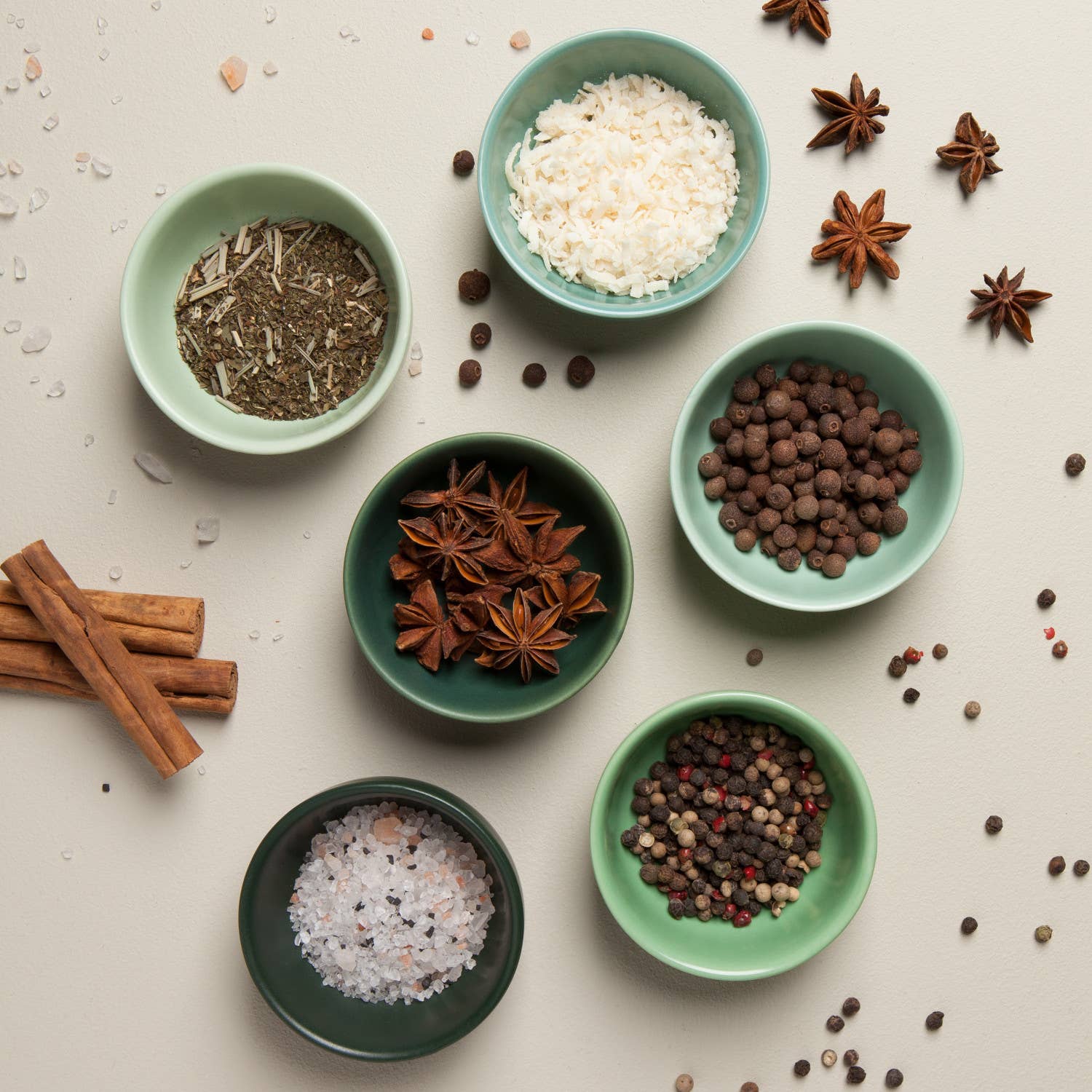 Now Designs by Danica - Wholesale Condiment/Dip Bowl - Leaf Pinch Bowls Set of 68