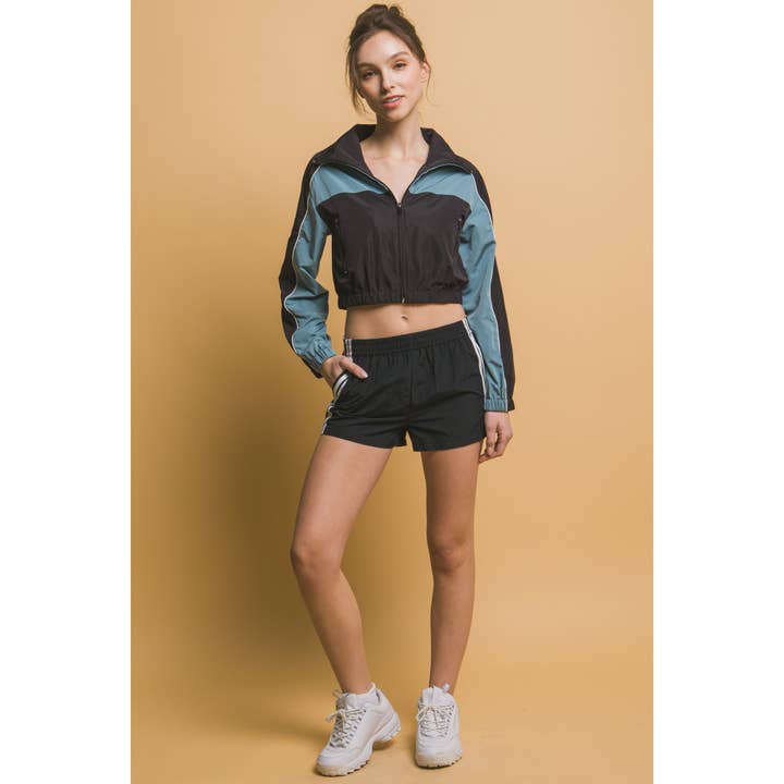 Paperdoll - Wholesale Jacket - Women's - Cropped Windbreaker Jacket13