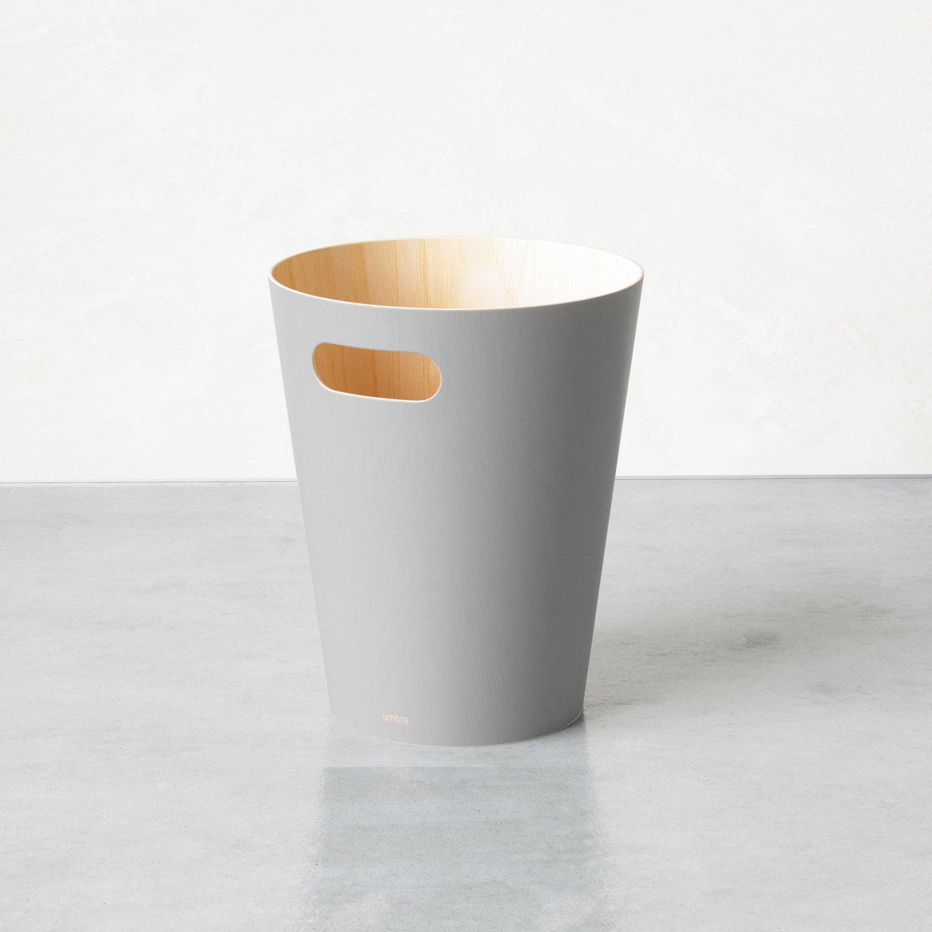 Umbra (CAN) - Wholesale Trashcan/Trash Bin - Woodrow Trash Can35