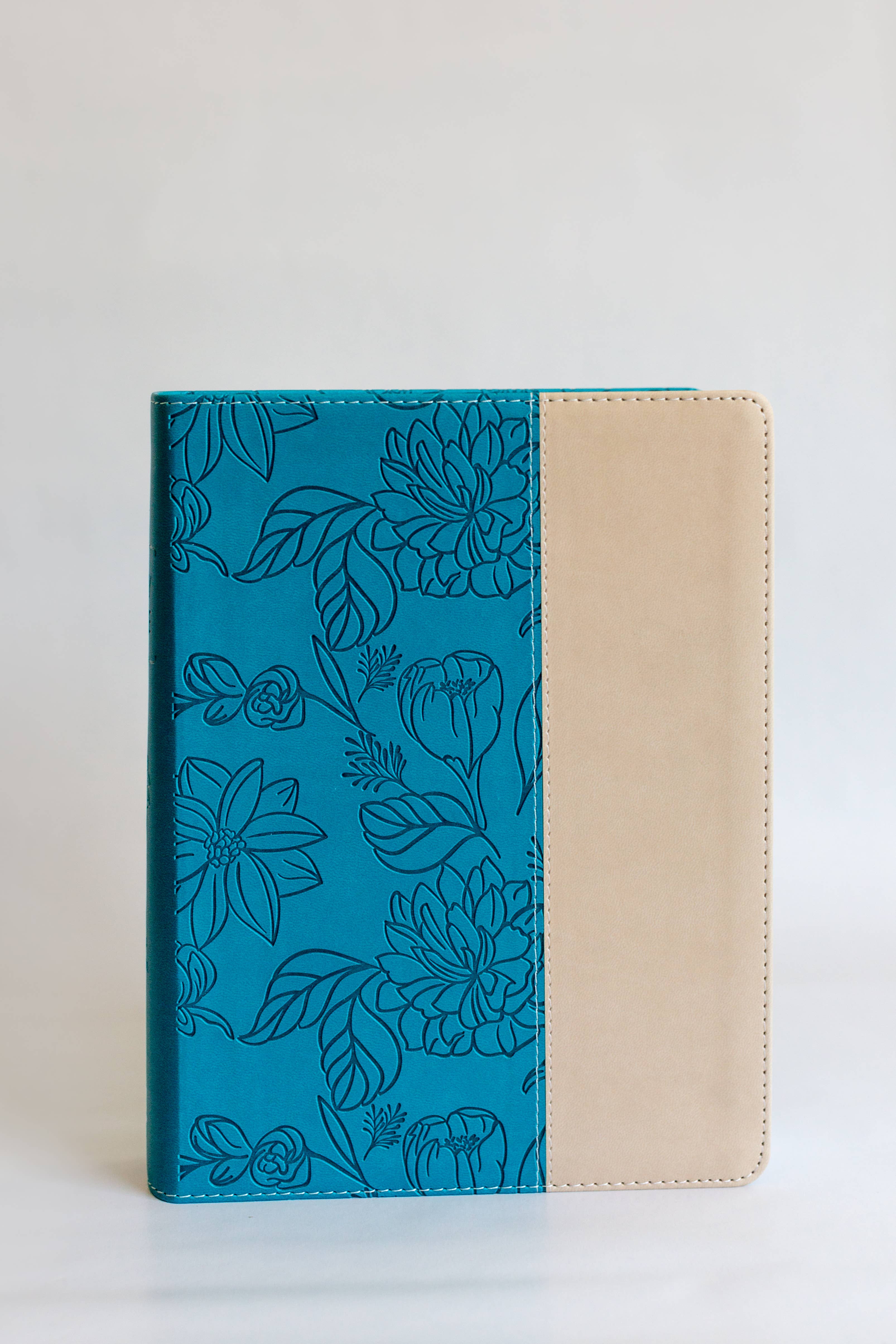 Barbour Publishing, Inc. - Wholesale Religion - Personal Reflections Kjv Bible With Prompts8