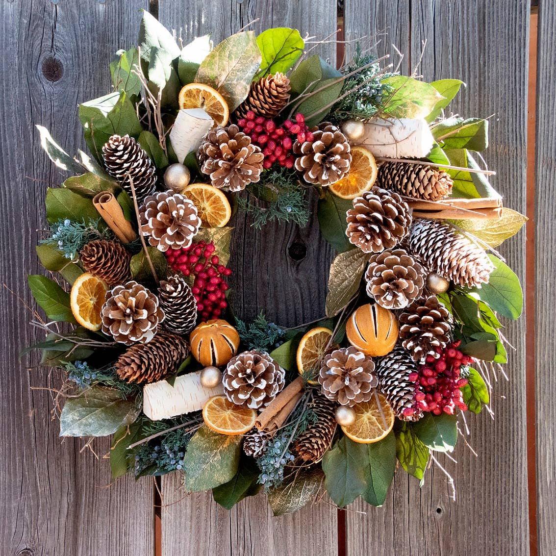 Andaluca - Wholesale Wreath - Cinnamon Orange & Pinecone
 Wreath1
