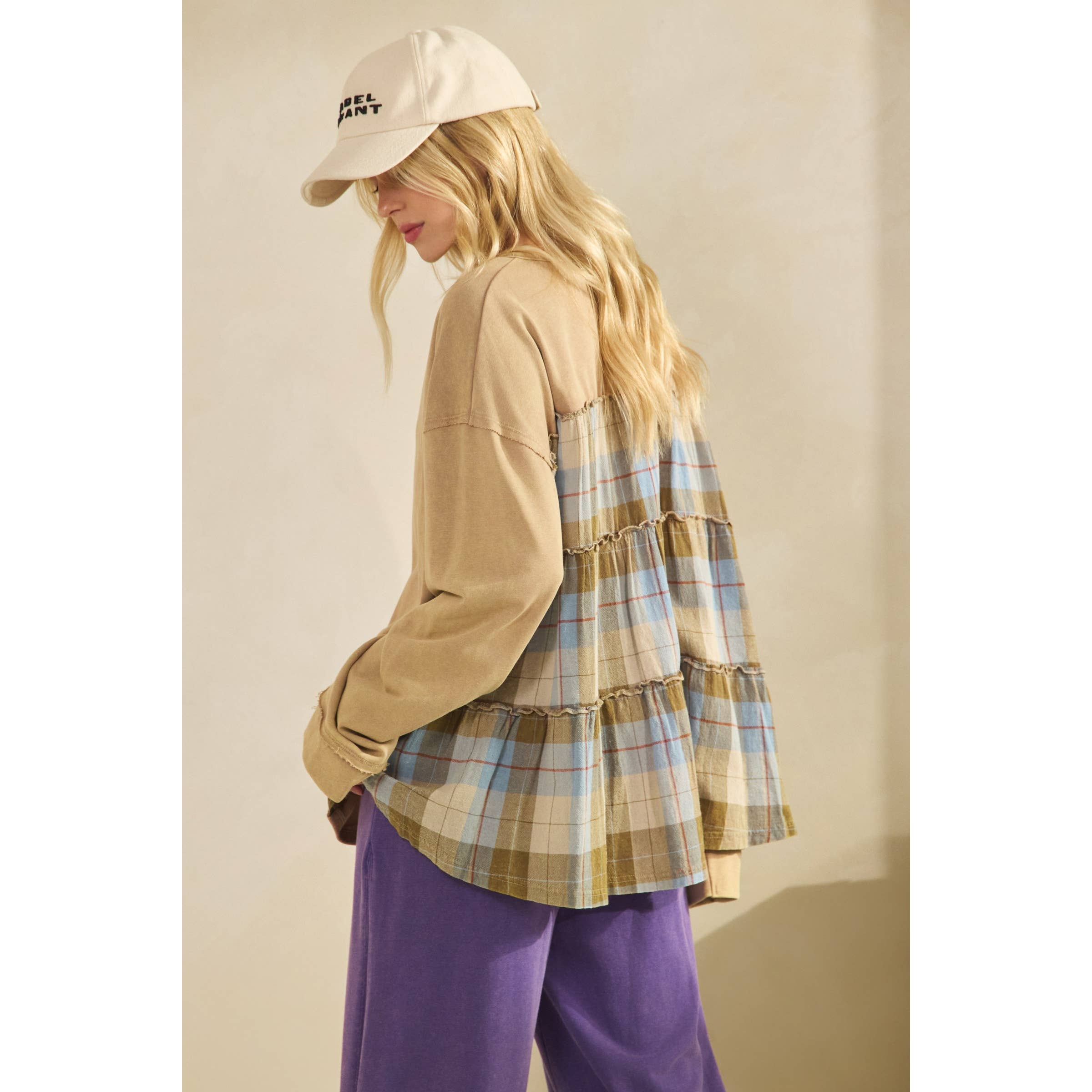 NATURLIGA RUSTIK CHARM RUTIG KONTRASTTOPP (ST7989-) för wholesale på Faire0