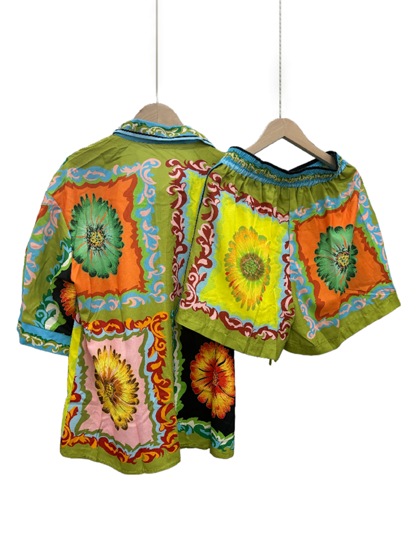 MULTI Ensemble chemise et short boutonnés à imprimé floral en vente sur Faire8