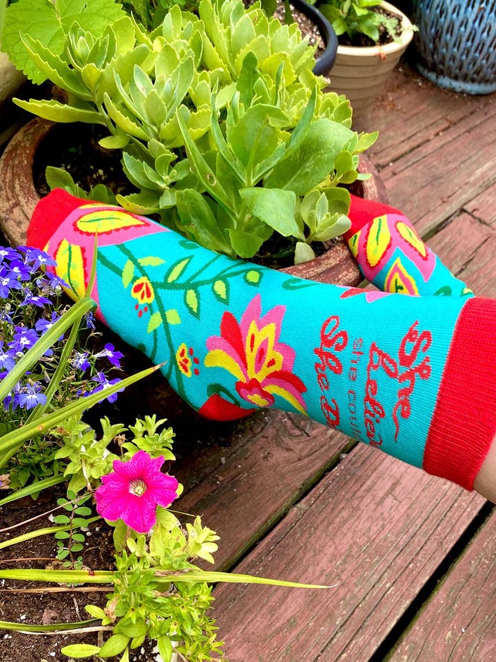 Fabdaz - Wholesale Socks - Women's - She Believed She Could, So She Did Women's Crew Socks