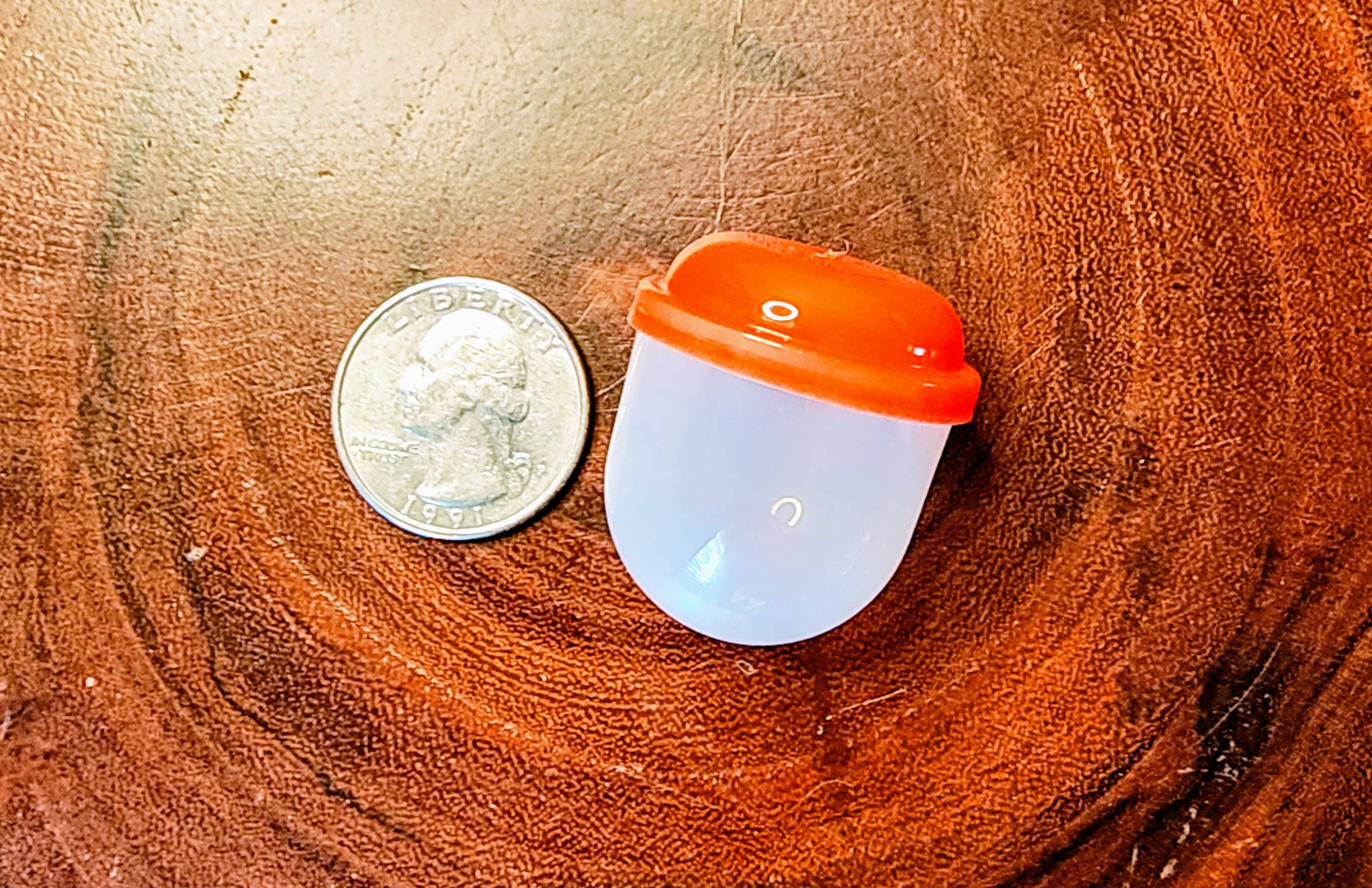 SquigglyDoo Arts - Wholesale Party Favor - 200 Empty Vending Machine Capsules 1.1 inch Acorn Colored5