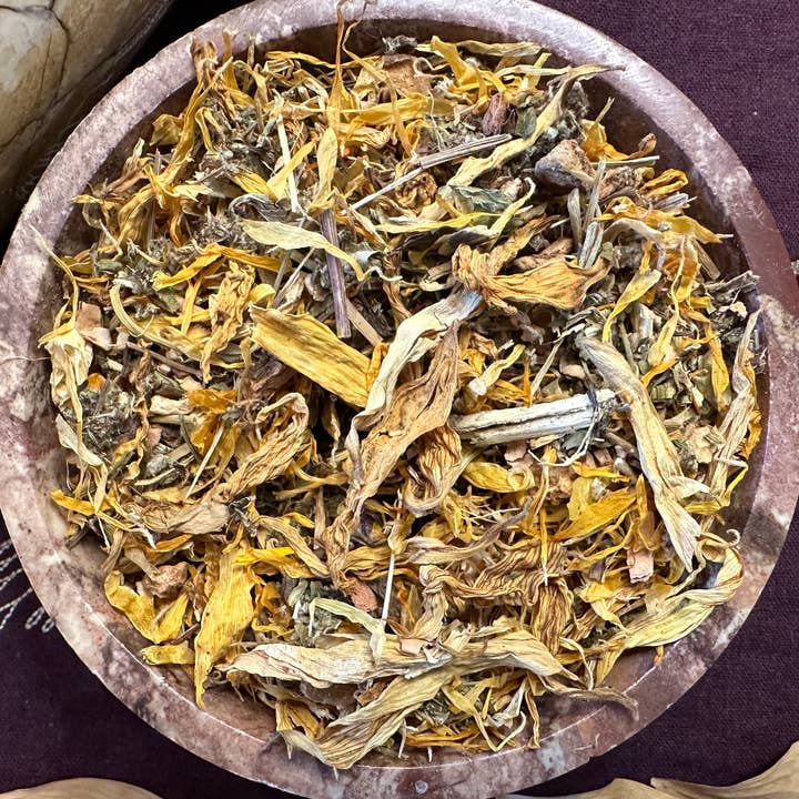 Confidence Herbal Blend, All Natural Blend, Incense for wholesale by Triple Goddess Craft