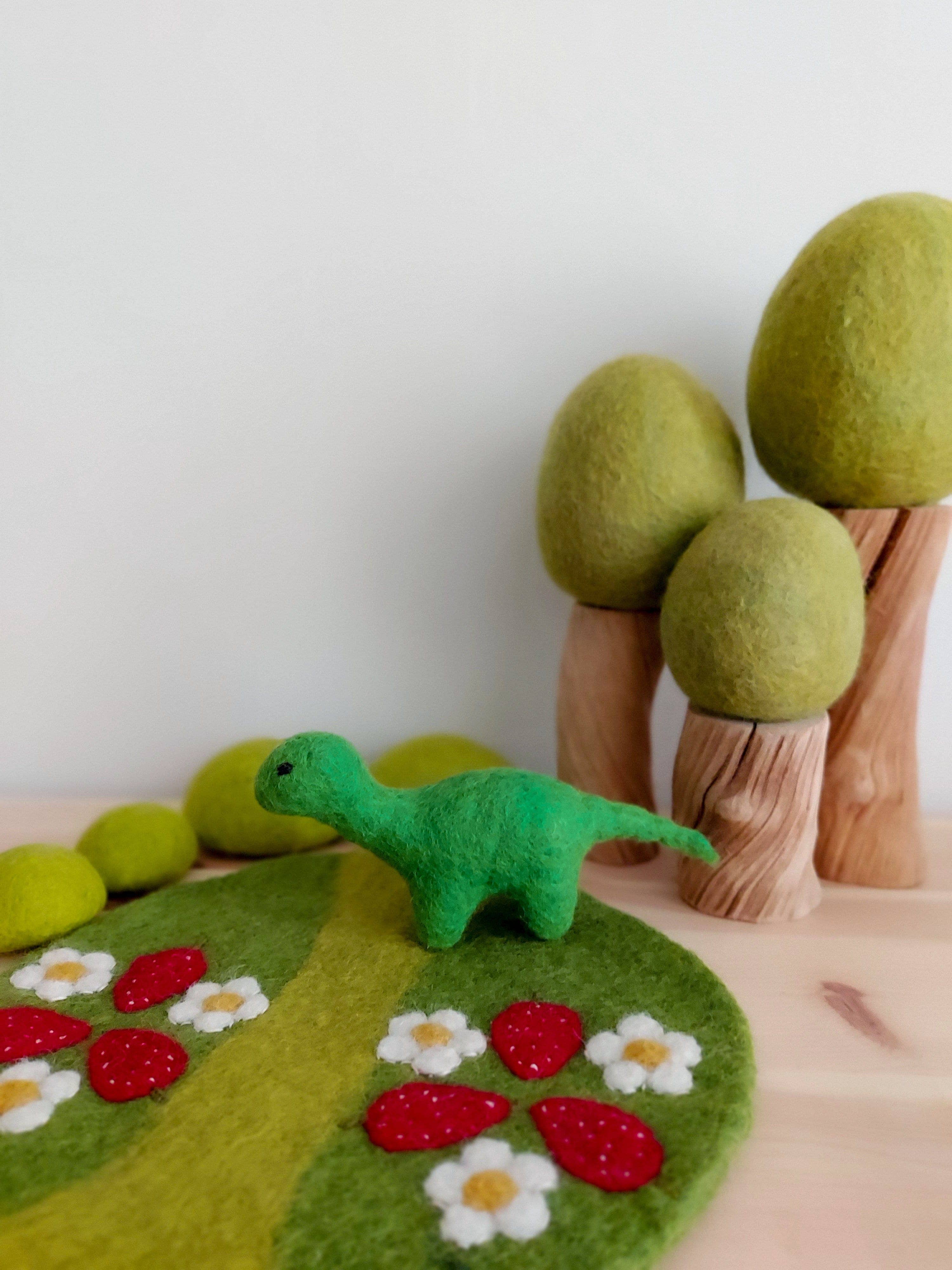 Growing Little Folks – wholesale Stuffed/plush toy – Kids & baby – Mini Felt Brontosaurus1