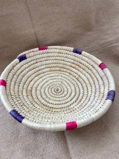 BAHIA HOME – Engroshandel Pyntebakke – Puttalam Plateau - Rund bakke i fint palmeflet8