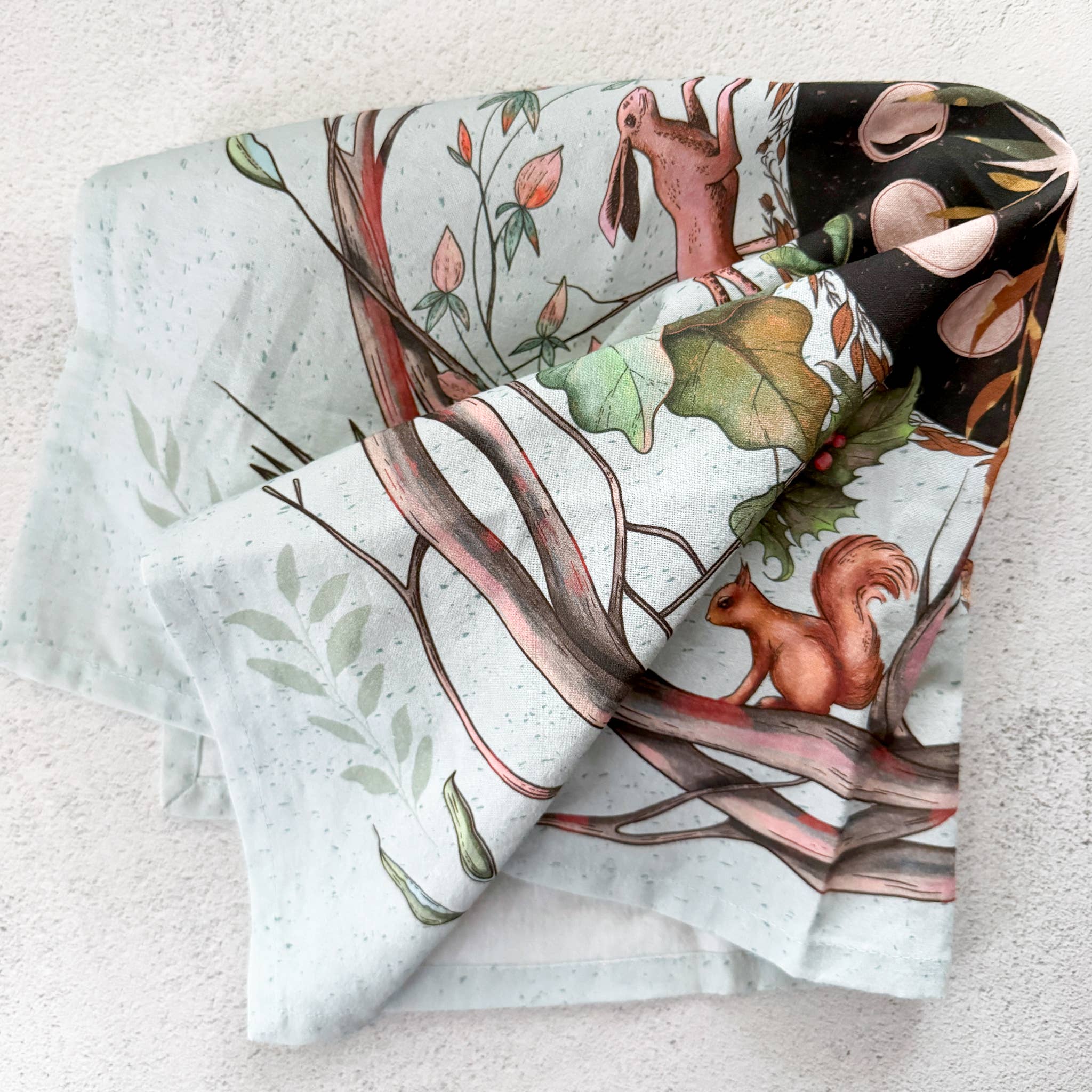 BOUCHETTE & CO. LLC - Vente Torchons - NAPPE D'AUTEL & TORCHON | Divination Enchantée1