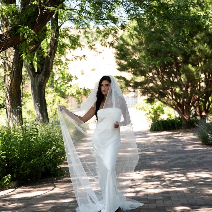 Heirloom Bridal Company - Wholesale Veil - Women's - VS25-010