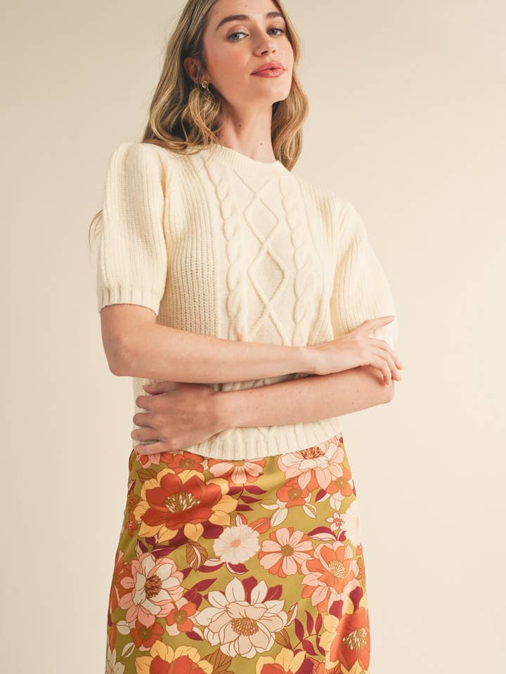 &MERCI - Wholesale Knit Sweater - Women's - CABLE KNIT SHORT PUFF SLEEVE SWEATER MSW104019