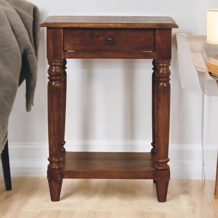 Table d'appoint à 1 tiroir avec pieds tournés en châtaignier pour la vente par Artisan Furniture