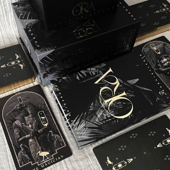 LevietateCo – Engroshandel Tarotkort – Small Business-pakke med tarot- og orakelkort | 15 sæt1