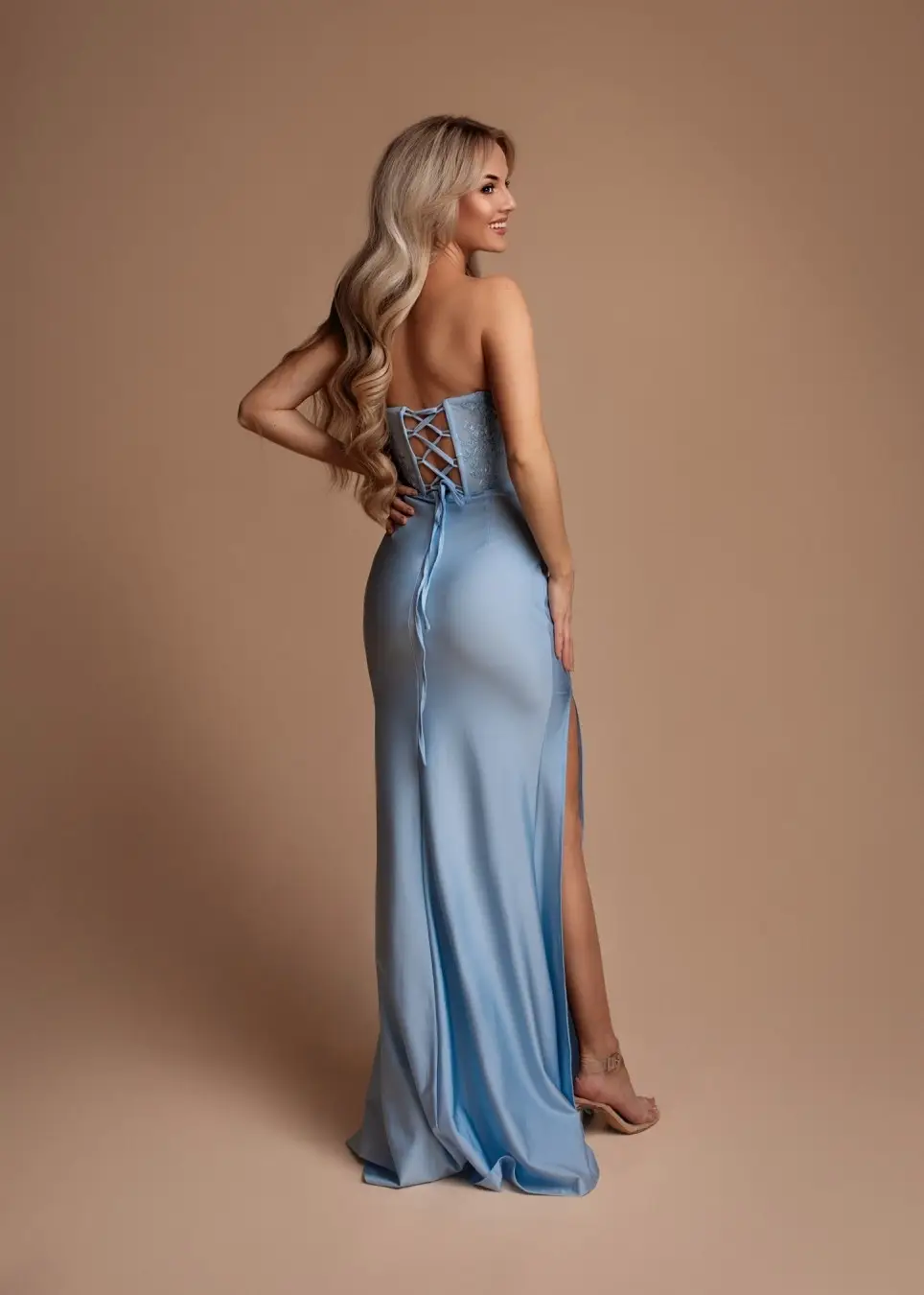 Eva & Lola - Epsilonn - Wholesale Gown - Women's - Elegant style long dress - HM244011