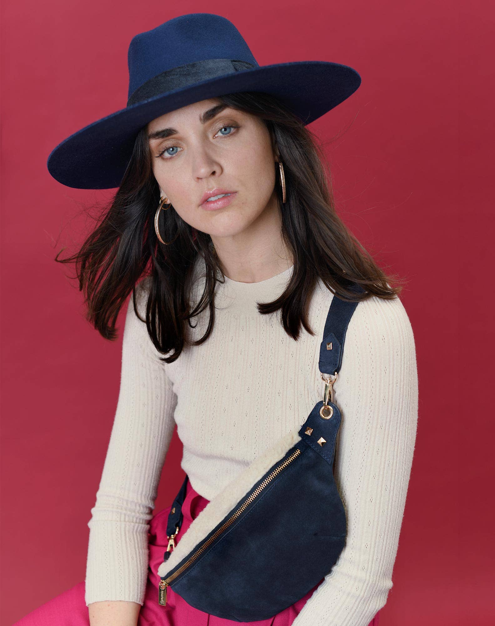 Maradji - Vente Sac ceinture – femme - SAC BANANE CUIR VELOURS SHERPA MARINE NICOLE3