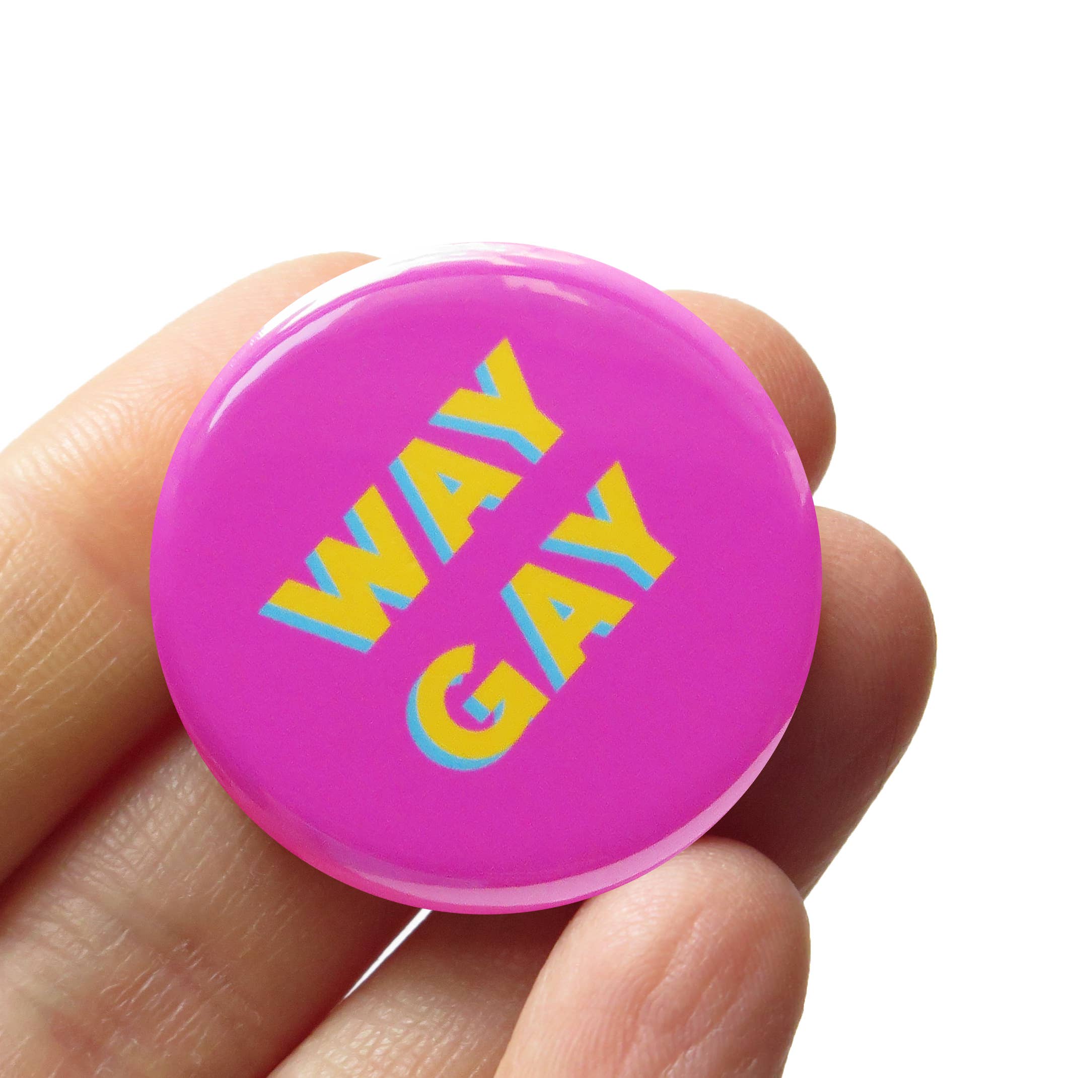 Word For Word Factory – wholesale Nål och knapp för kavajslag – VÄG GAY Pin 1,25" Piback-knapp Queer Gåva Pride Pin