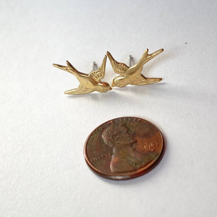 Red Truck Designs - Wholesale Stud/Post Earrings - Gold Bird Stud Earrings Bird Earrings Flying Sparrow9