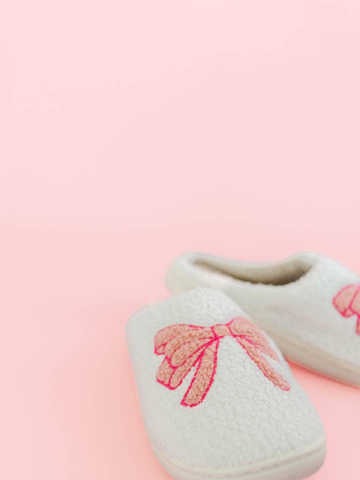Rock Paper Scissors – Chinelos - Mulher por atacado – Pantufas Felpudas com Laço Cor-de-Rosa3