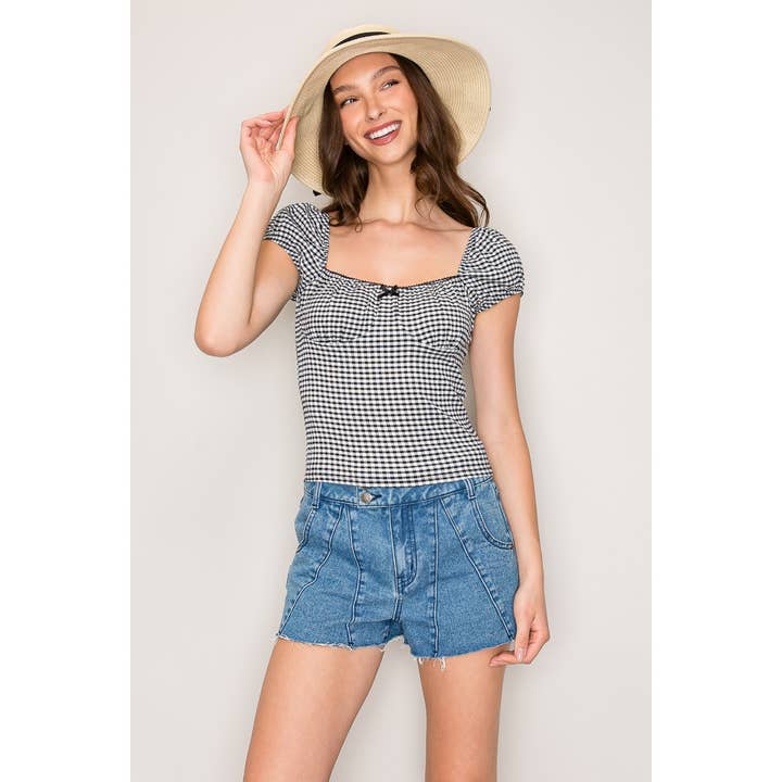 Popular 21 - Wholesale Knit Top - Women's - Gingham Seersucker Top with Puff Sleeves