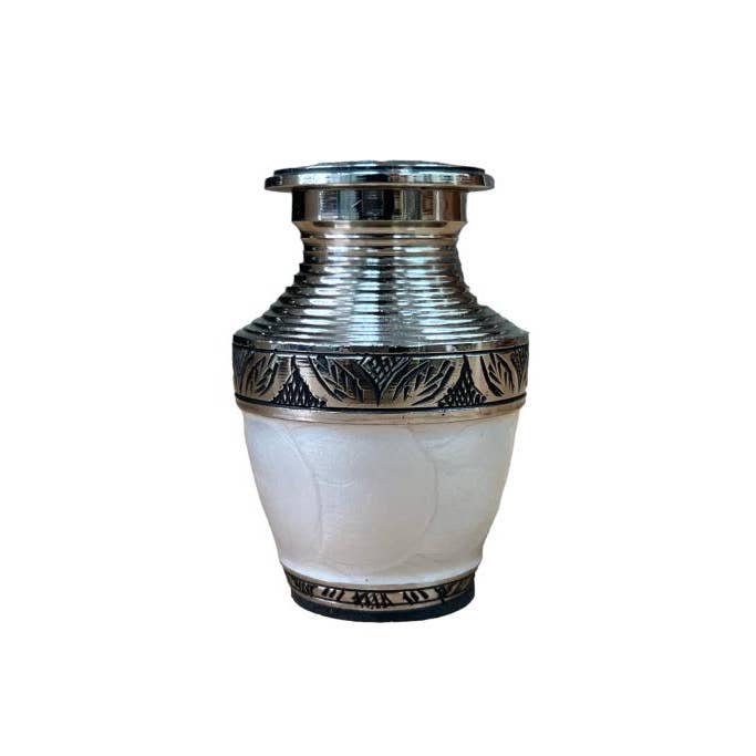 Nær & Kær Messing Kremationsurne Mindeske 3`` Indgraveret-132 for engroshandel hos International Gifts Ltd.