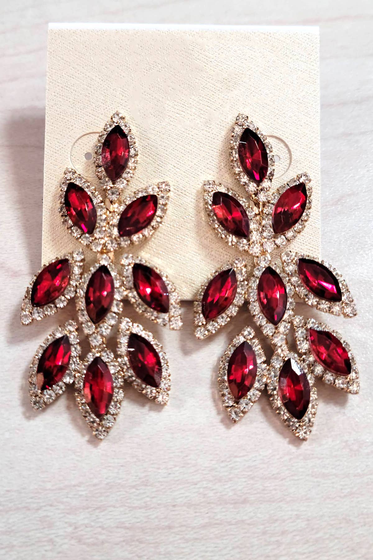 Chicas - Wholesale Dangle Earrings - Pair of drop earrings with crystal jewel rhinestones 4401119