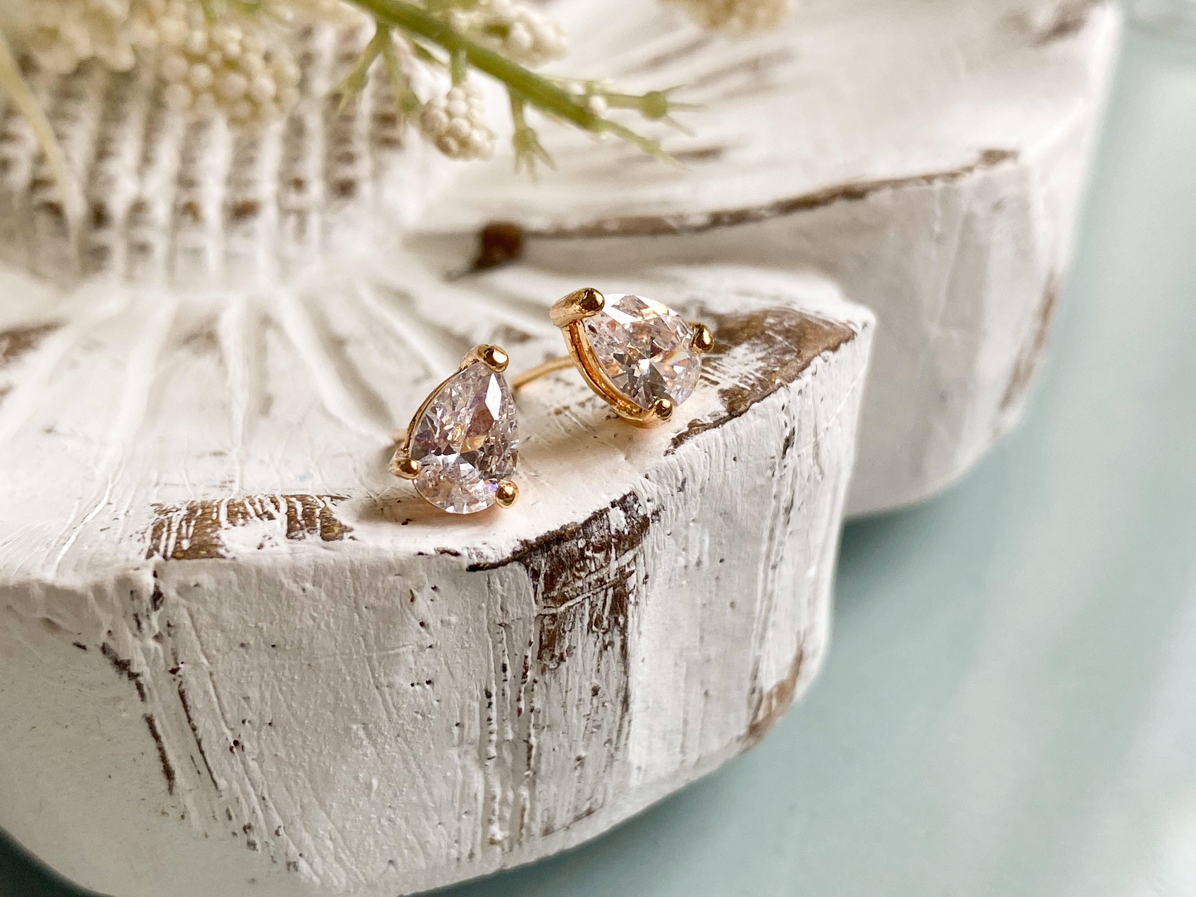 Agaveh girl – Großhandel Ohrstecker – Ohrstecker aus CZ in Tropfenform3