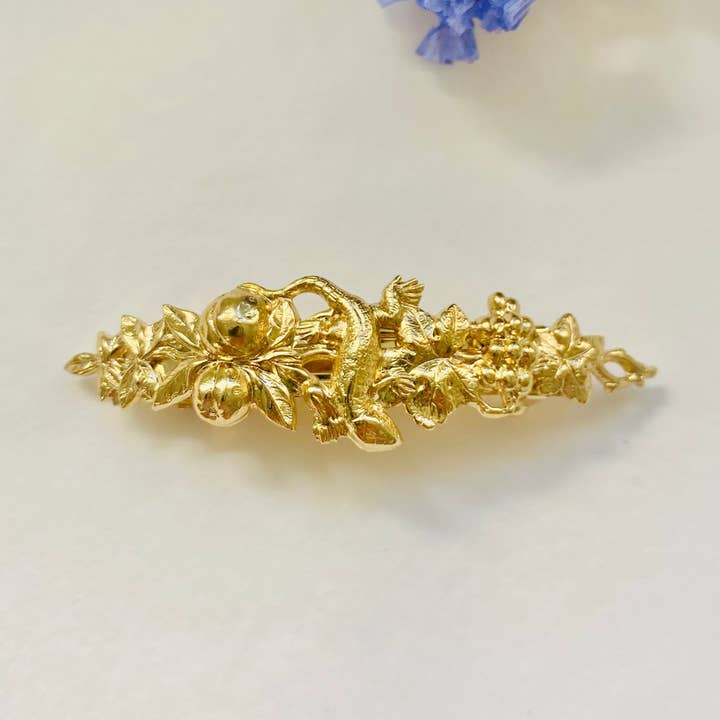 Silvia gold hair clip for wholesale by Ozaelle