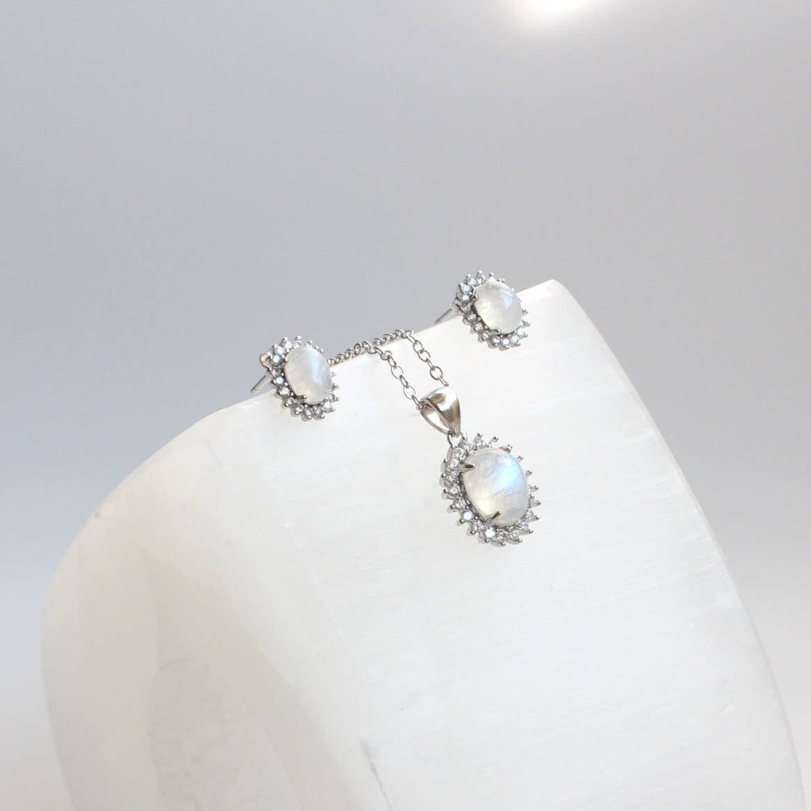 iBijoux - Wholesale Jewelry Set - Natural Moonstone Necklace Earrings Set (2S01)6