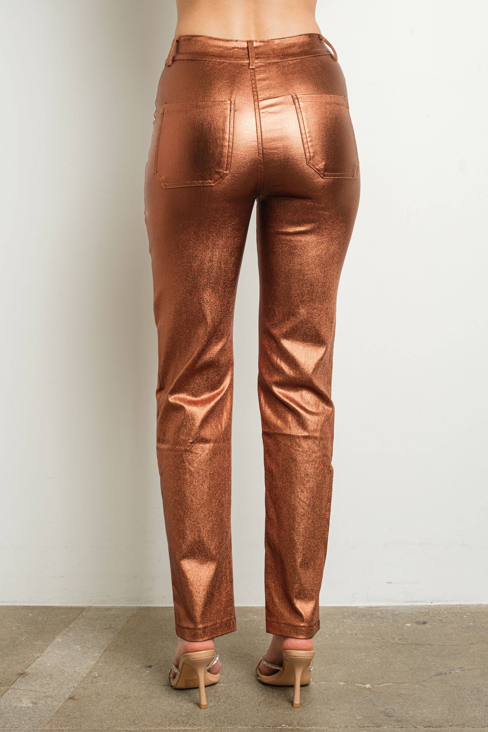 KIWI – Calças - Mulher por atacado – Calças metálicas stretch KIWI com cintura alta e pernas retas8