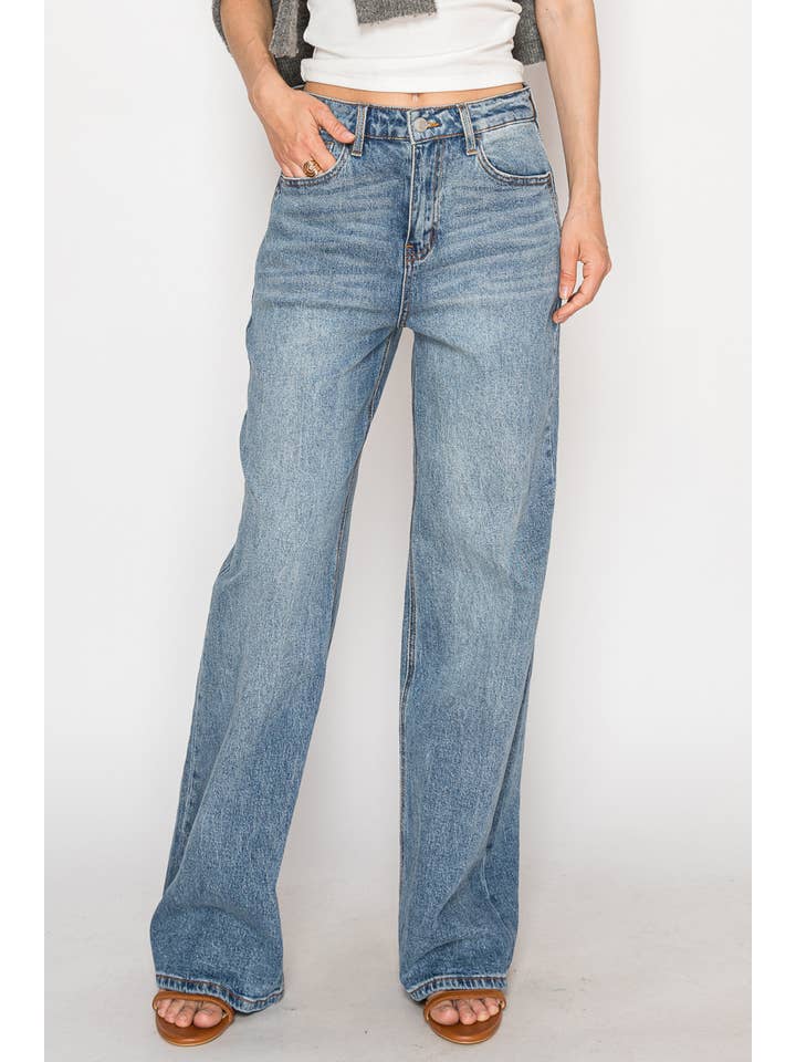 ARTEMIS VINTAGE - Wholesale Jeans – Women’s - BLUE By Artemis Slim Ultra High Rise 90's Straight Jeans5