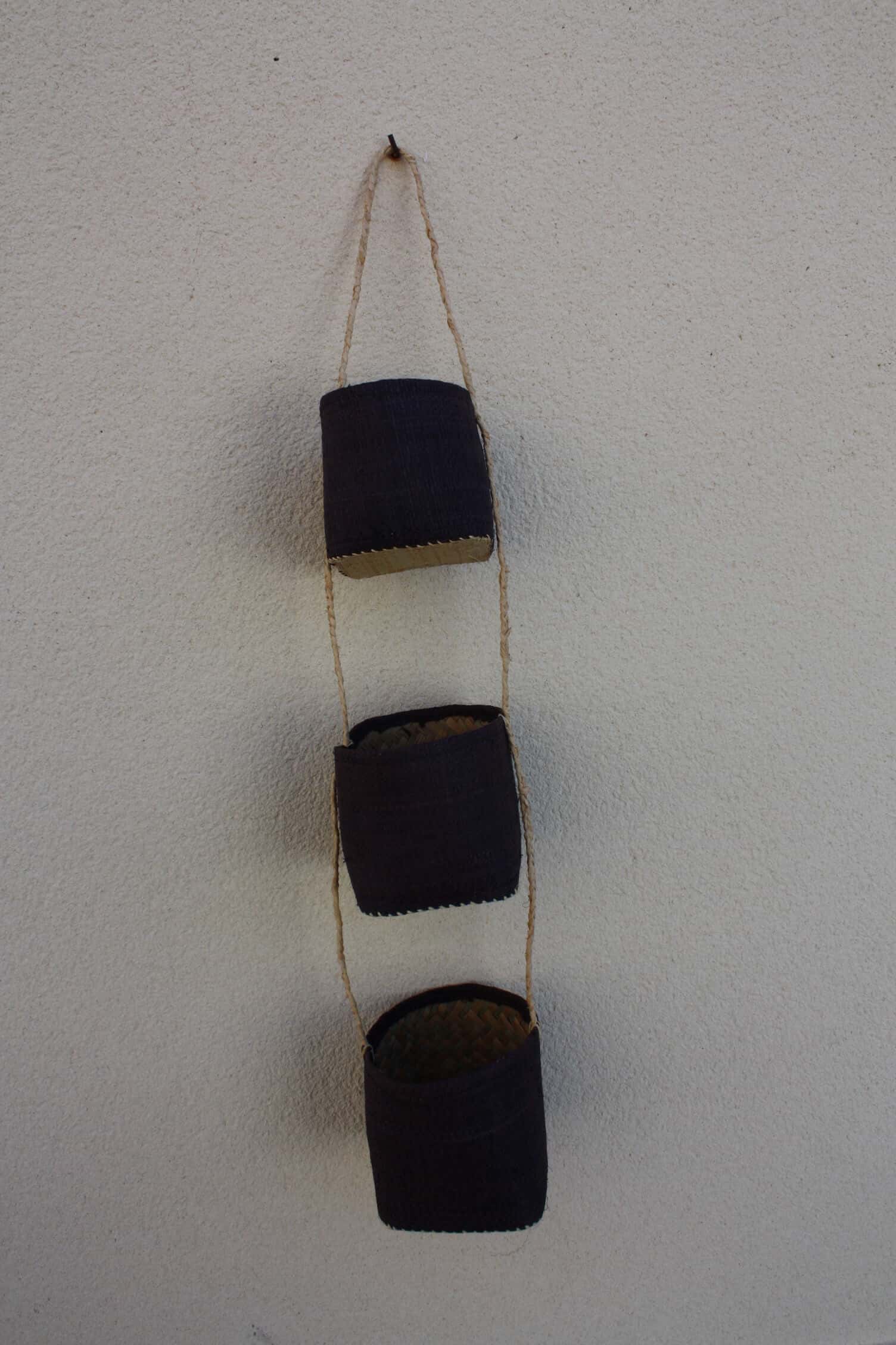 Boutique Huléti - Wholesale Hanging planter - Hanging baskets in Rabane to hang/Spice holder, plants to hang or various storage - 5 COLORS to CHOOSE FROM - HANDMADE -3