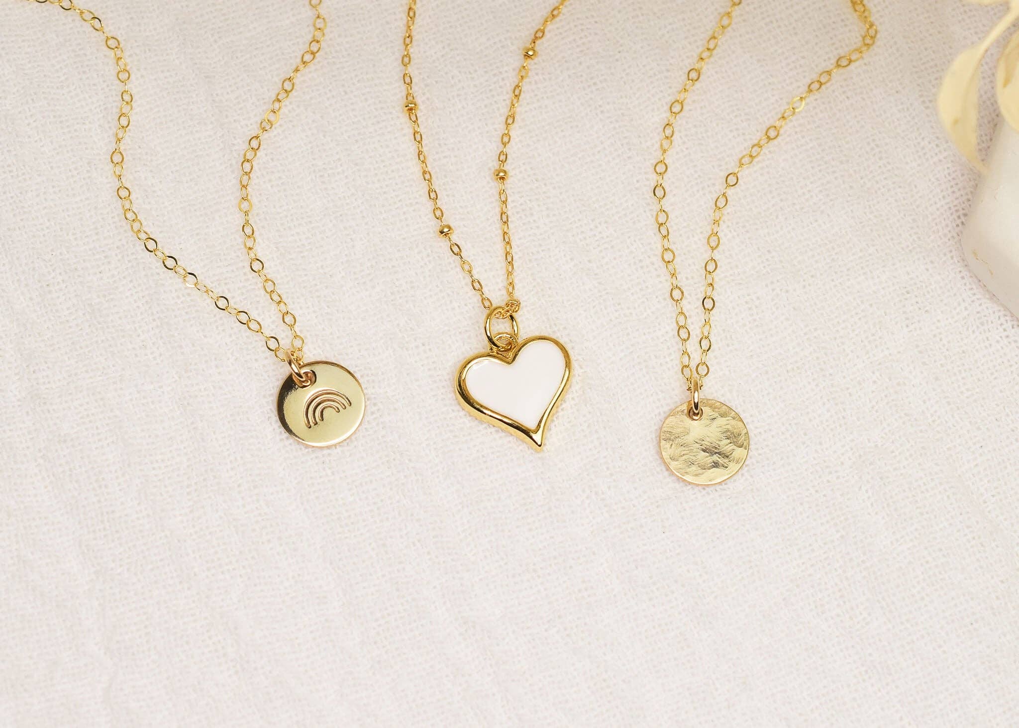 Loveable - Wholesale Pendant/Charm Necklace - Rainbow Disc Necklace1