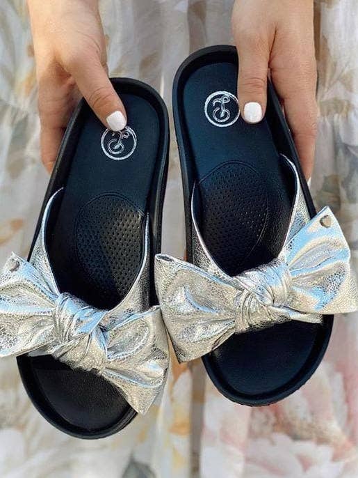Papucha Bow 02 - Silver for wholesale by Lovidovi