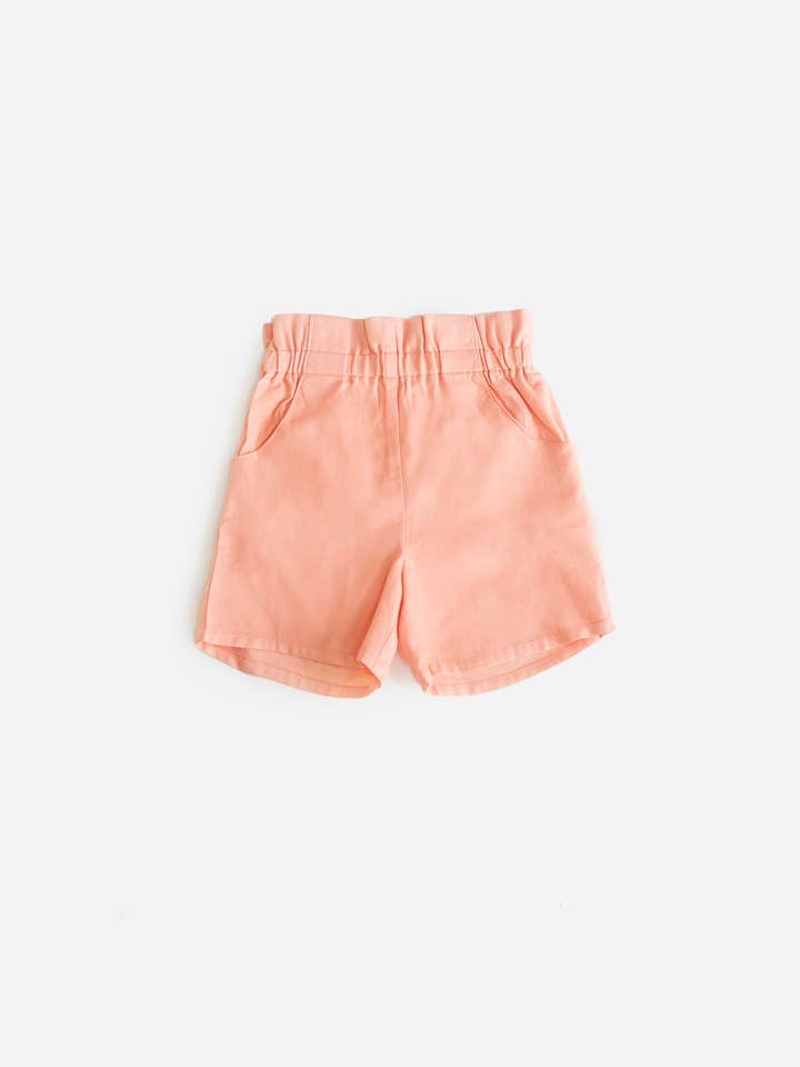 PAPERBAG-SHORTS für den Großhandel von Caden and Thea