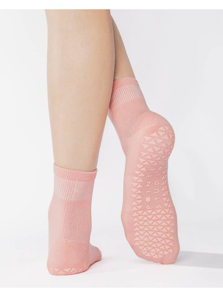 Pointe Studio - Wholesale Socks - Women's - Women's Union Ankle Grip Sock– No Slip Cotton Blend for Pilates & Barre3