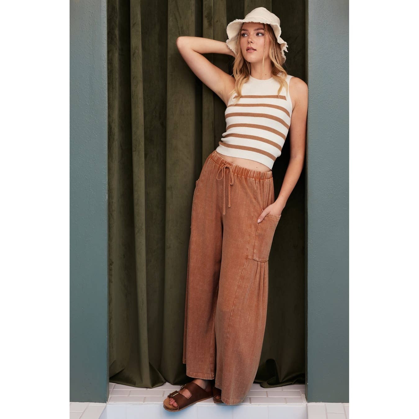 mittoshop – Engroshandel Pullover - Dame – STRIBET PRINT SWEATER STRIKKET TANK TOP2