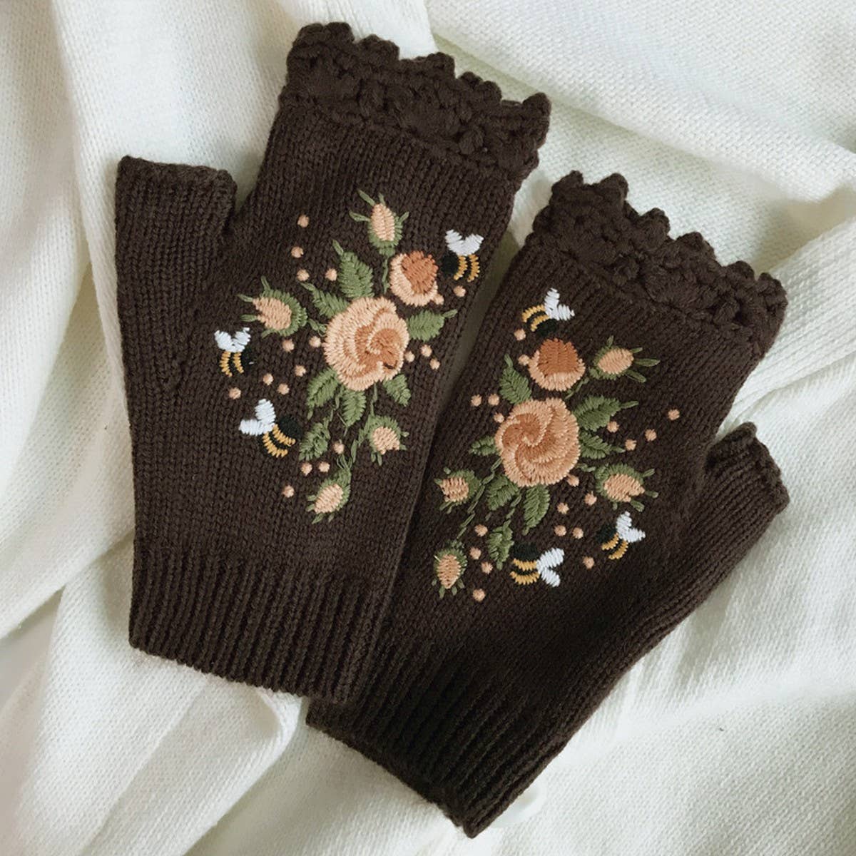 ACCITY - Wholesale Gloves - Women's - Knit Winter Gloves – Bee & Blossom Embroidery_CWMM16627