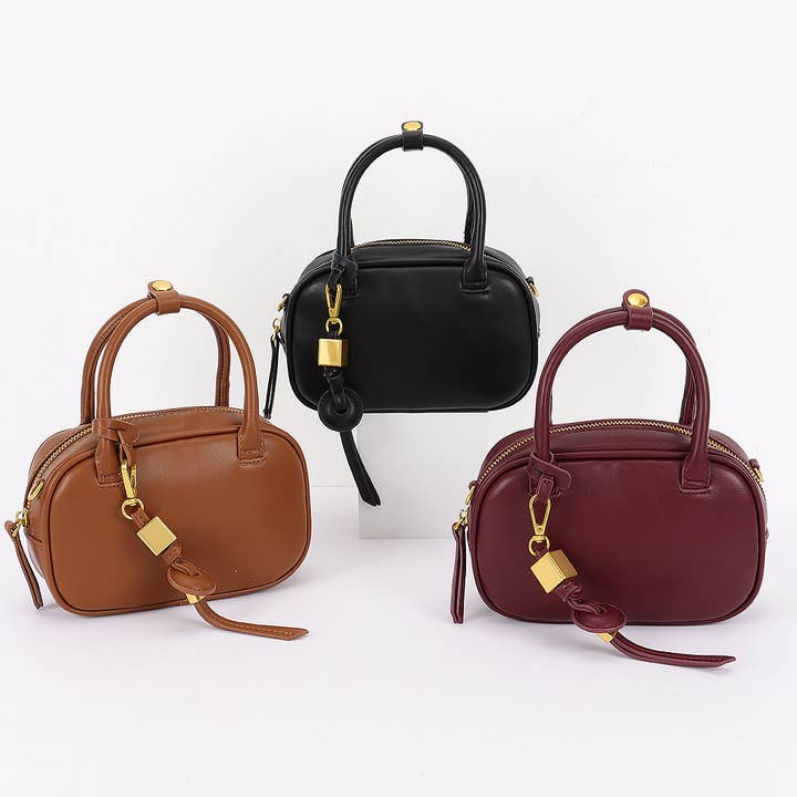 3AM BY H&D ACCESSORIES - Wholesale Crossbody Bag - Women's -  Faux Leather Sport Bag1
