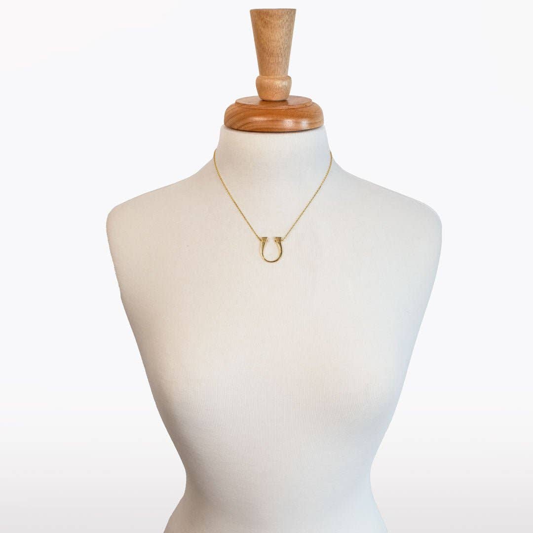 URBAN-EQUESTRIAN - Wholesale Pendant/Charm Necklace - Lucky Nail - Horseshoe Nail Equestrian Necklace in Gold3