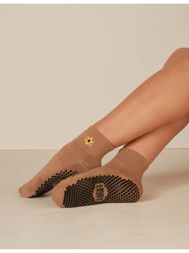 LUCKY HONEY - Wholesale Socks - Women's - The Harlow Grip Sock5