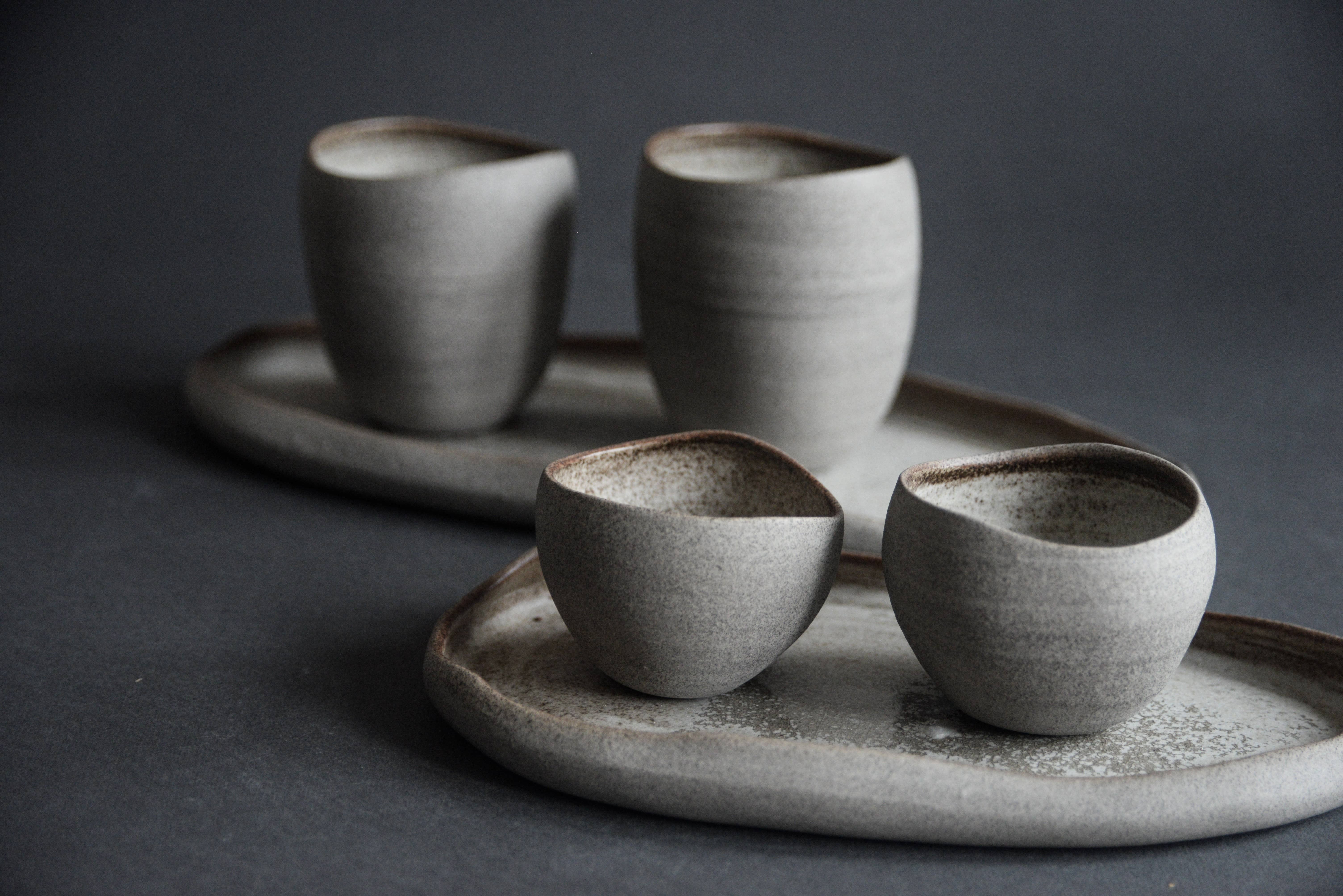 LAIMA CERAMICS (SIA Radosa Apvieniba Spares) - Vendita all'ingrosso Piatto - Piatti da portata della collezione Stone DUNE — fatti a mano, biologici4