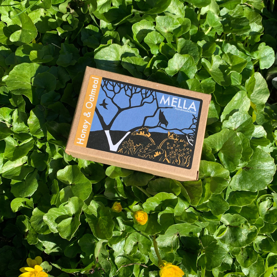 MELLA Handmade Soap – wholesale Bar Soap – Scottish Honey and Oatmeal Bar Soap1
