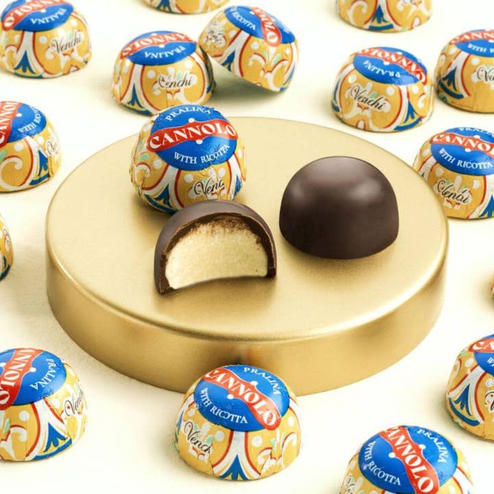 Venchi - Wholesale Chocolate - Cannoli Inspired Ricotta Filled Chocolate - Italian Gourmet0